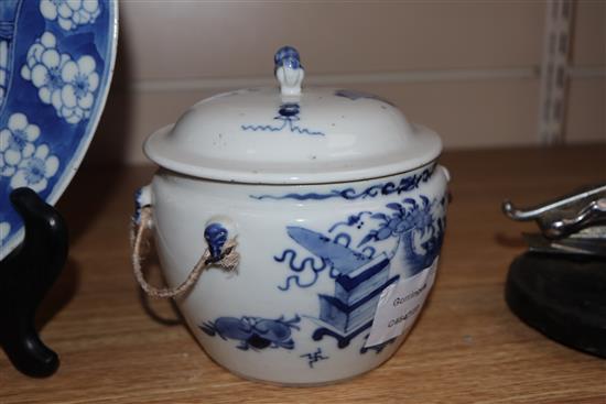 A 19th century Chinese blue and white kamcheng and a similar Hundred Antiques dish